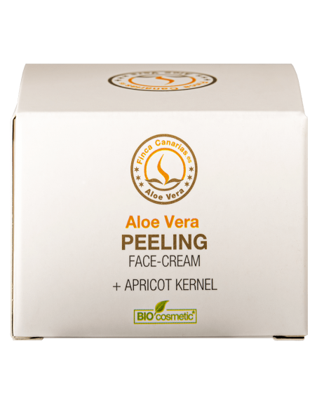 Peeling del viso all'aloe vera e ai noccioli di albicocca