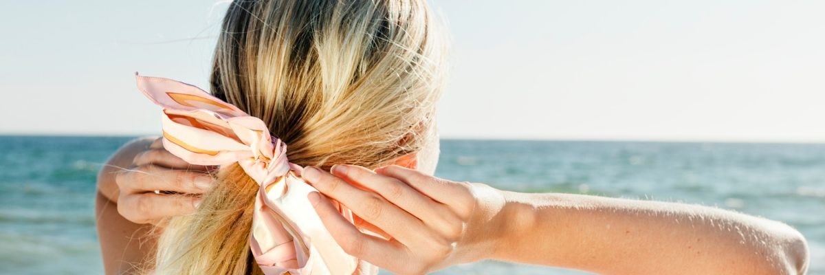 How to care for your hair at the beach