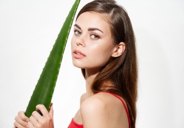 Pflegen Sie Ihre Haut nach einer Laser-Haarentfernung mit Aloe Vera