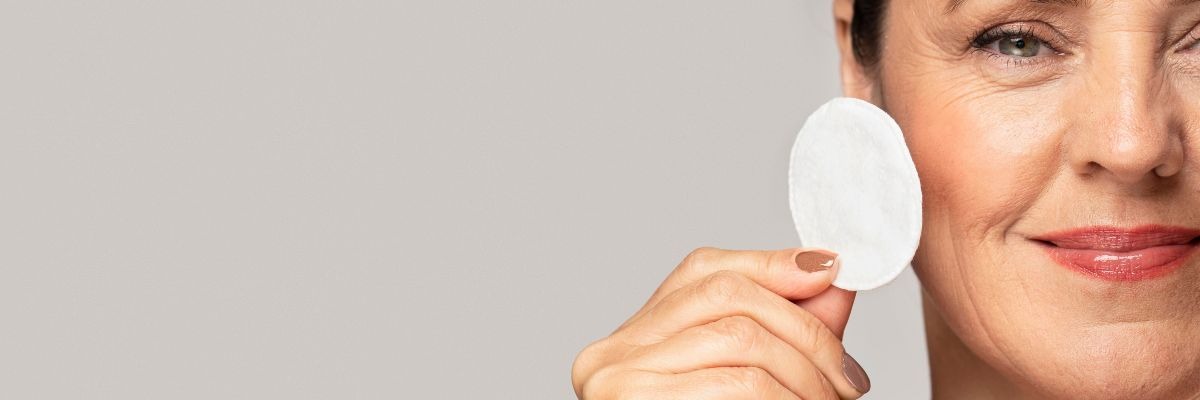 Wie verwendet man Aloe Vera Reinigungsmilch?